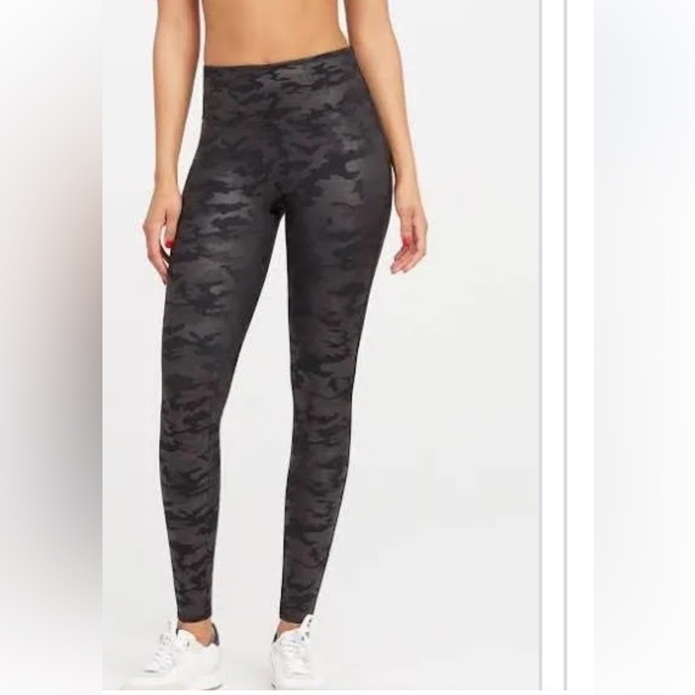 SPANX Faux Leather Camo Leggings Sz 2X High Rise Power Waistband | Style 20185R. - Picture 2 of 8